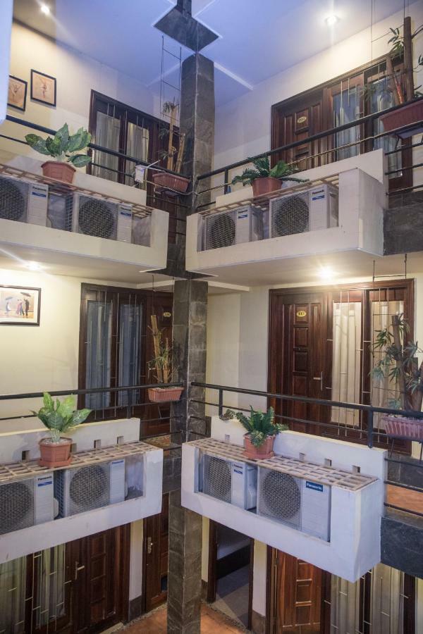 Caroline Hotel Ho Chi Minh City Exterior photo